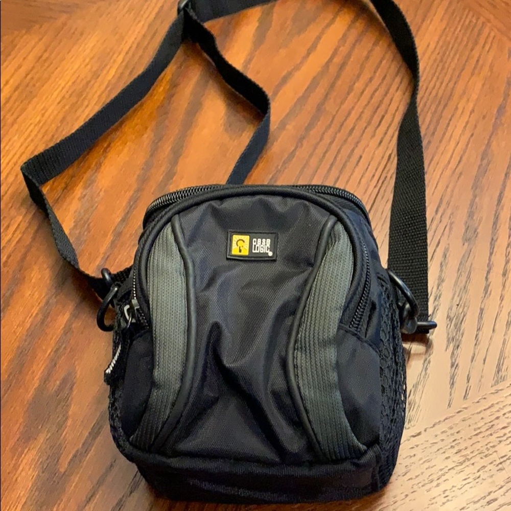 Case logic camera case